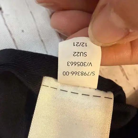 Athleta Dress Classic Sleeveless Blouson Black Size Medium Clean Girl - Picture 6 of 9